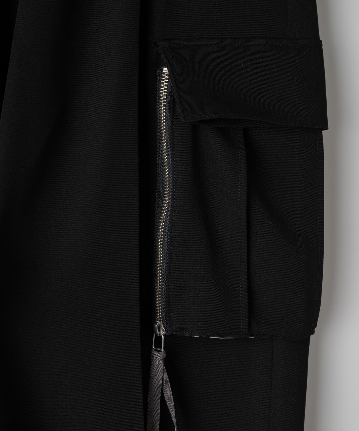 String Cargo Slacks