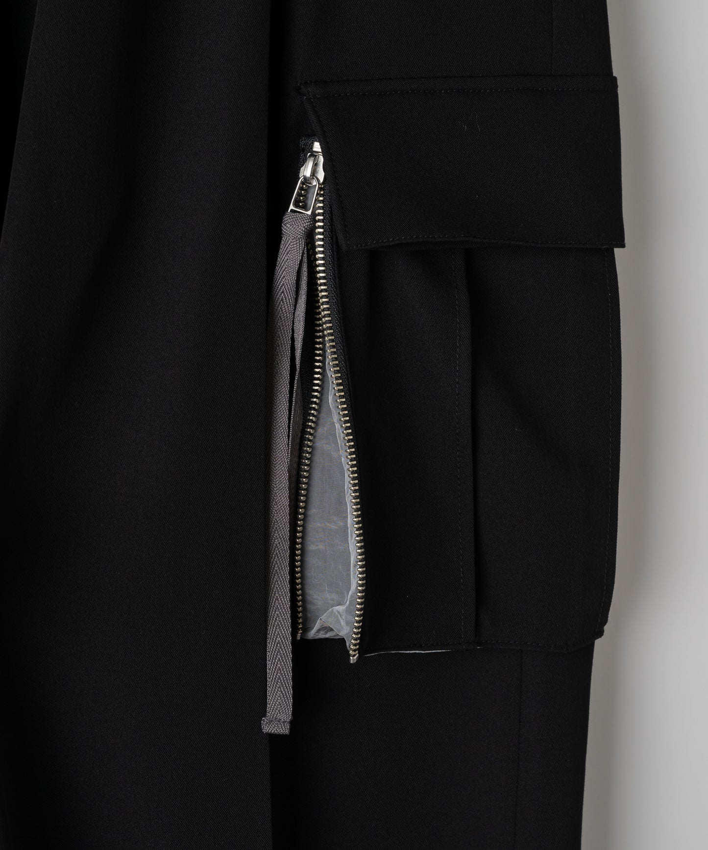 String Cargo Slacks