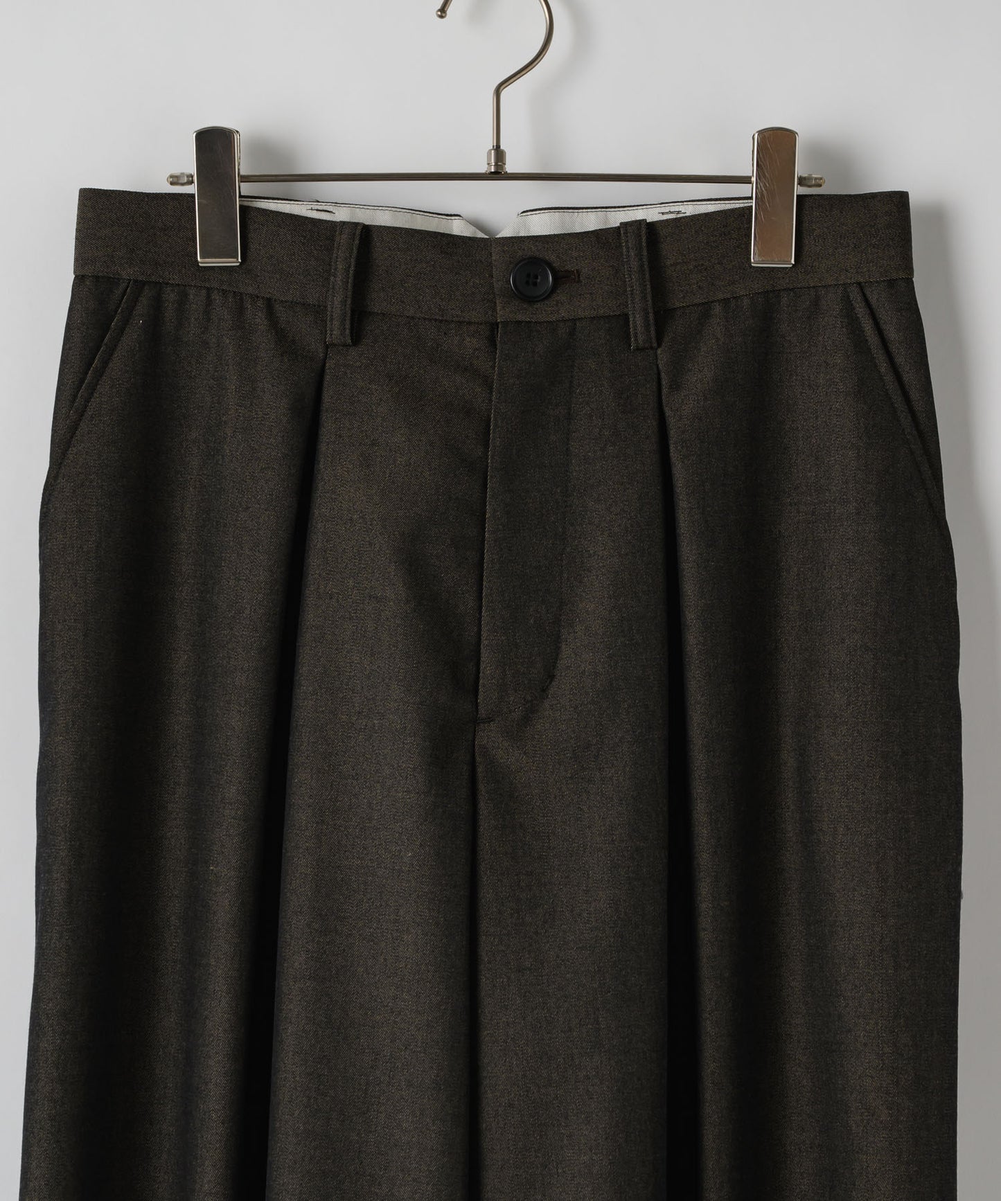 Wool gabardine tapered slacks