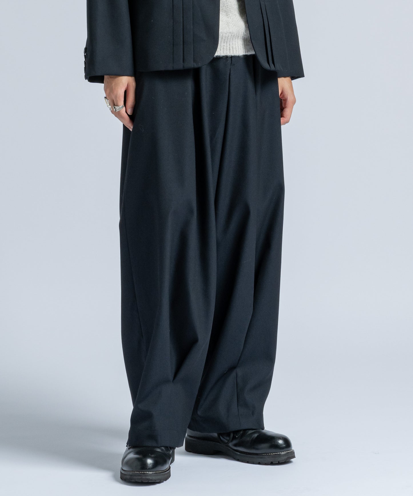 Wool gabardine tapered slacks