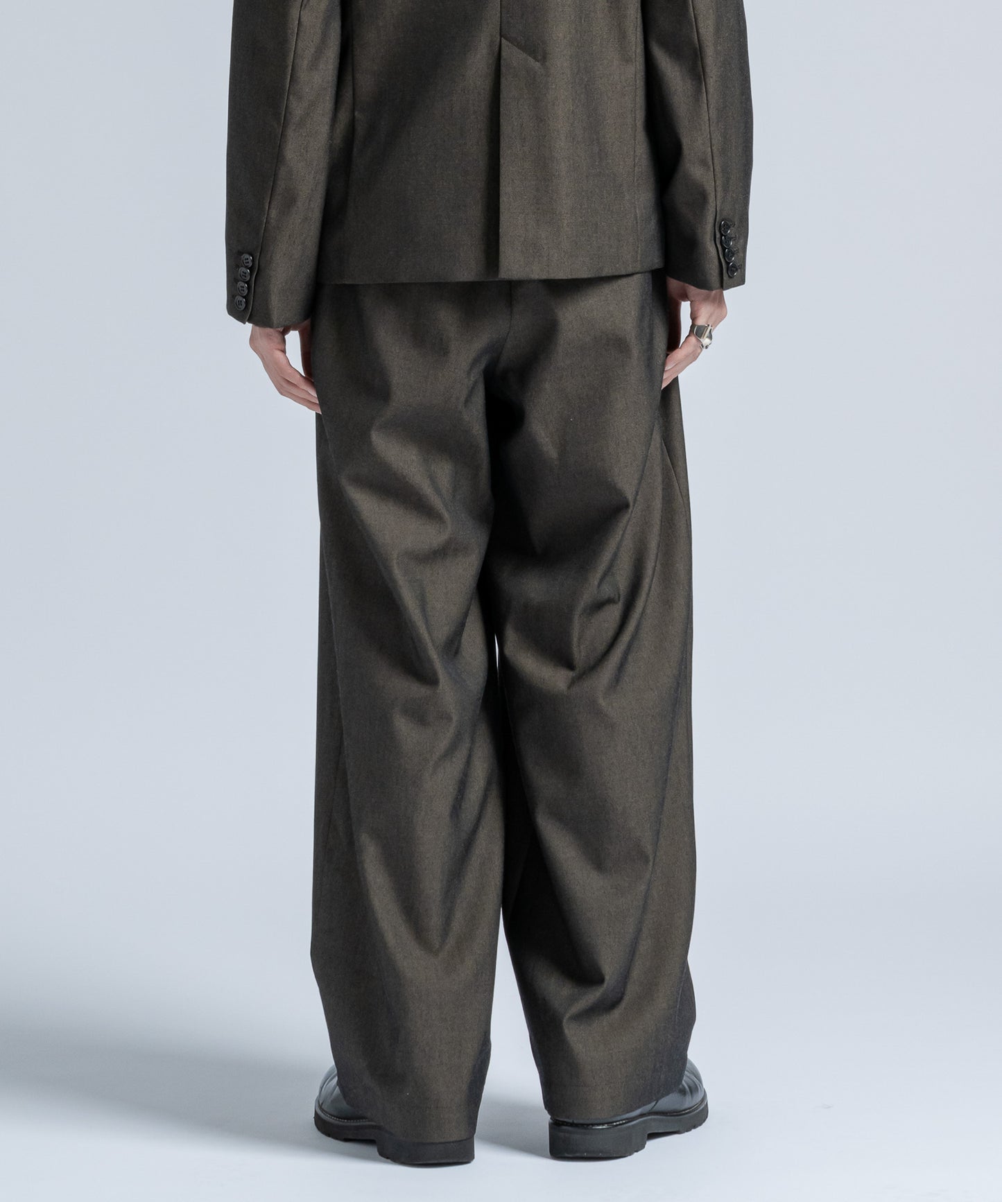 Wool gabardine tapered slacks
