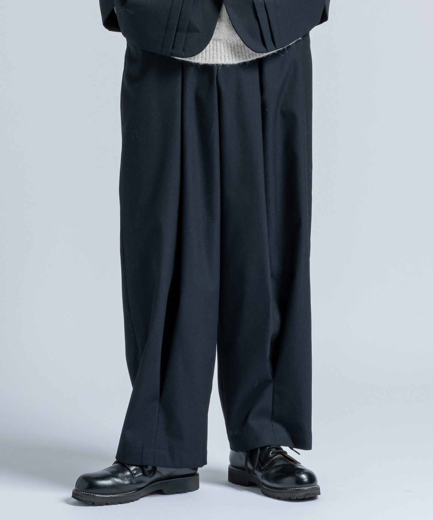 Wool gabardine tapered slacks