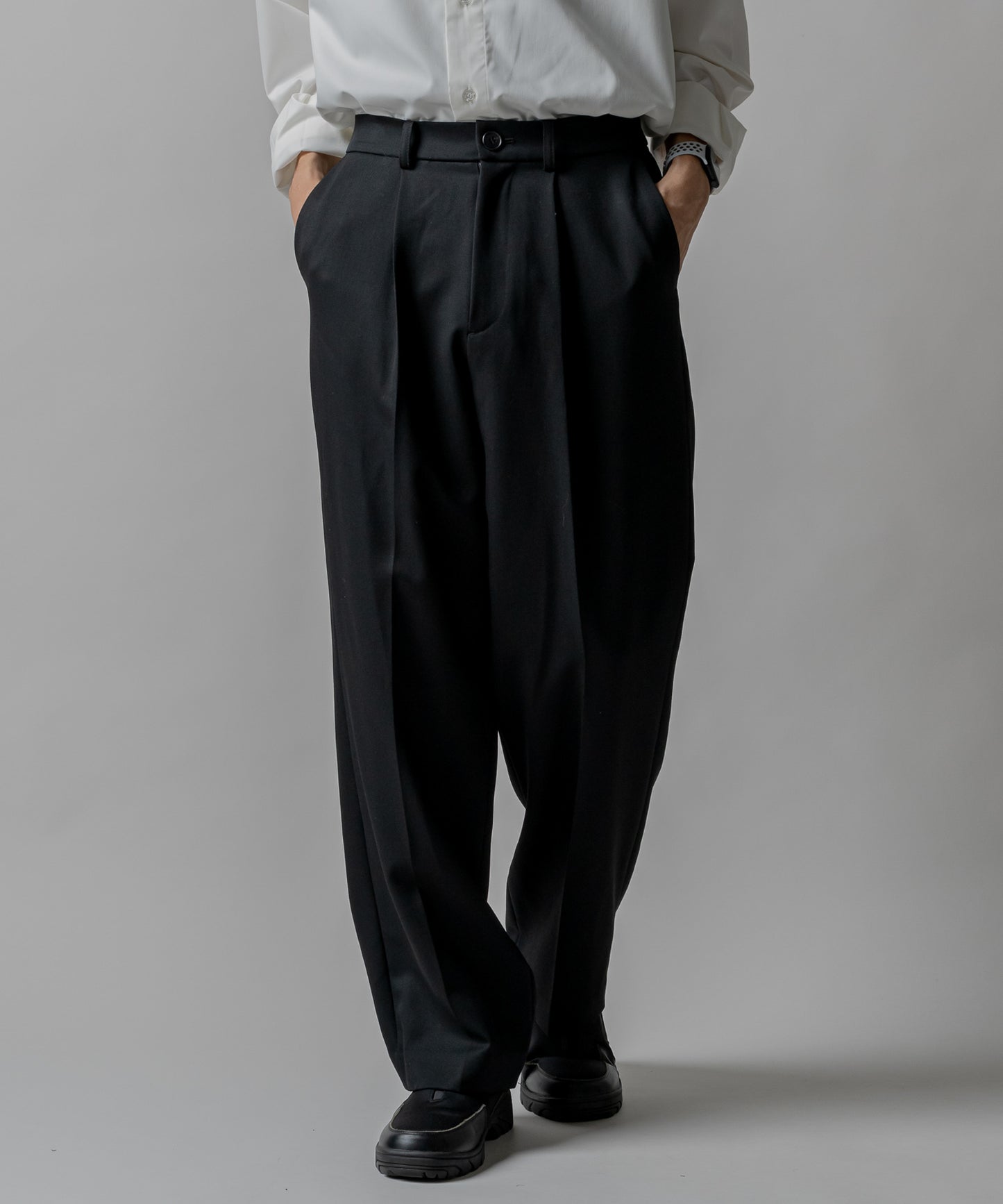 Wool gabardine 100% straight slacks