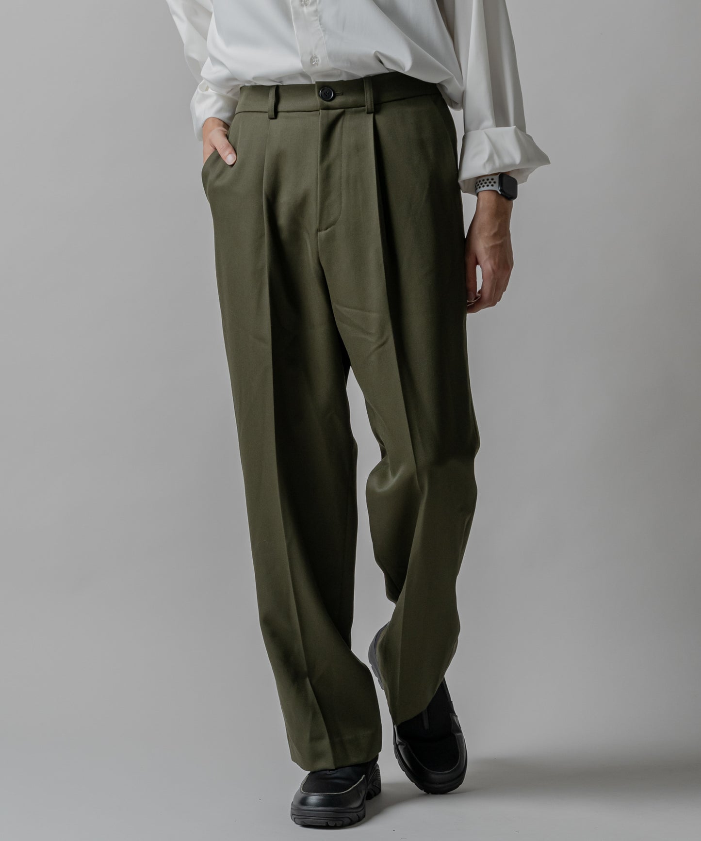 Wool gabardine 100% straight slacks